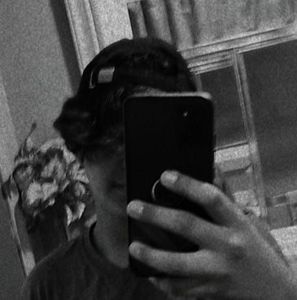 Meet your Posher, Julio